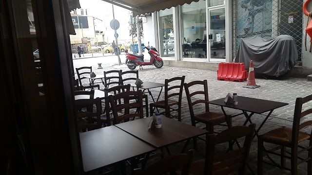 Mpakaliarakia sto limani